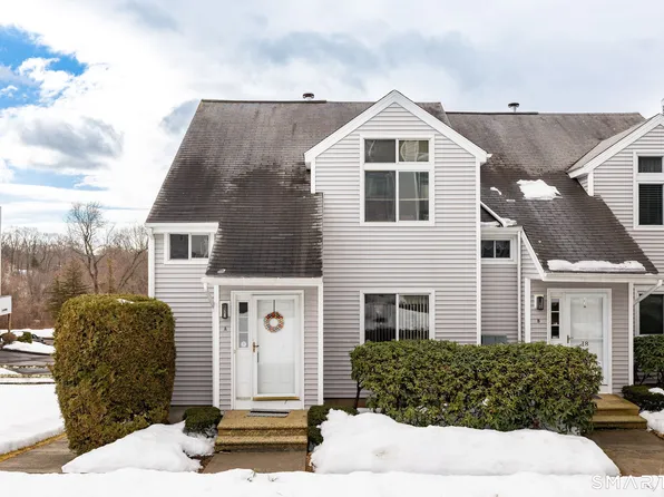 18 Tulip Drive #A, Seymour, CT 06483