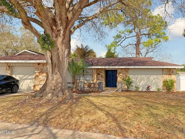 4205 Grovewood Ln, Titusville, FL 32780