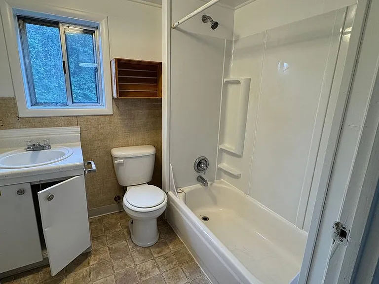 1625 N 2nd Ave #1-2 — Photo 13