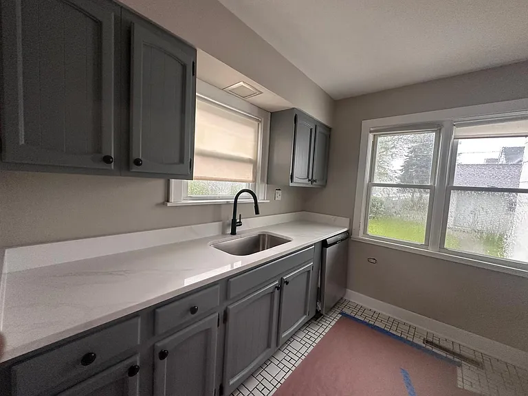 3340 Ann St — Photo 6
