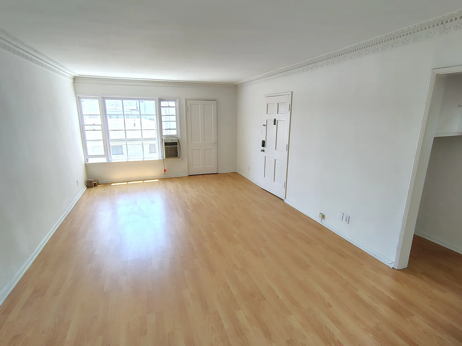 1 bed, 800 sqft, $2,250 — Photo 4