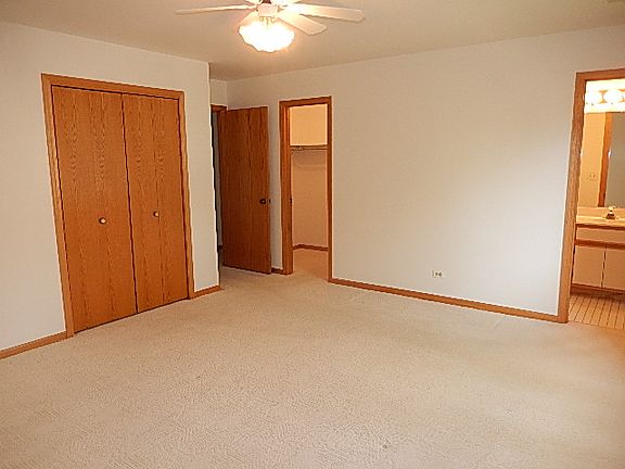 4th image of 11541 Autobahn Dr E APT 201