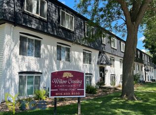 600 E McKinley Rd APT 1D, Ottawa, IL 61350