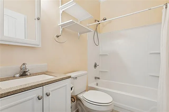 729 Amelia St — Photo 7