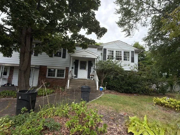 334 Sunrise Avenue, Sayville, NY 11782