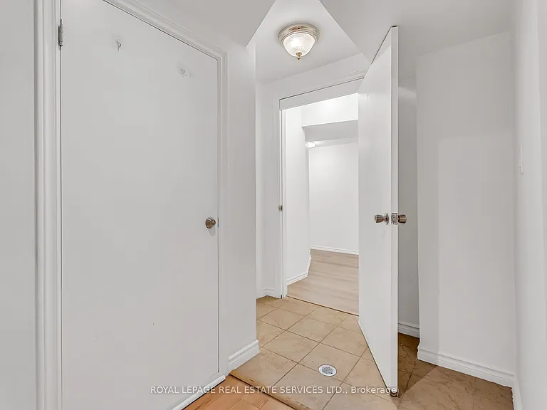 50 Willowbrook Rd #BASEMENT — Photo 9