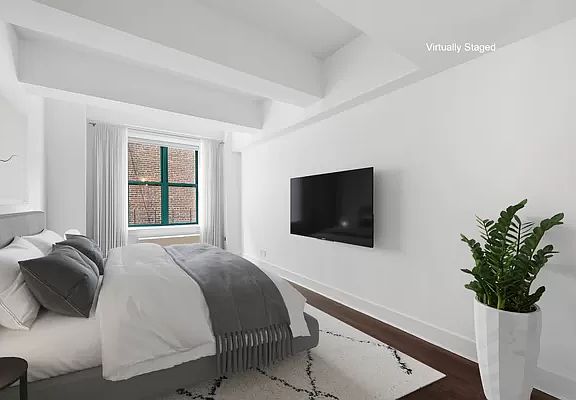 4th image of 53 N Moore St APT 5D