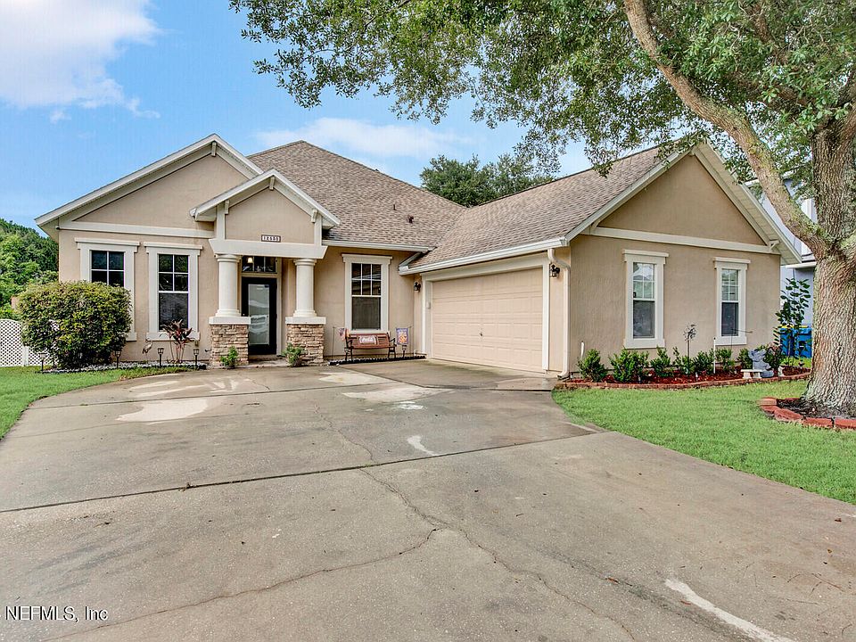 1st image of 12530 TROPIC Drive E