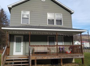 115 W Centre St, Kitzmiller, MD 21538