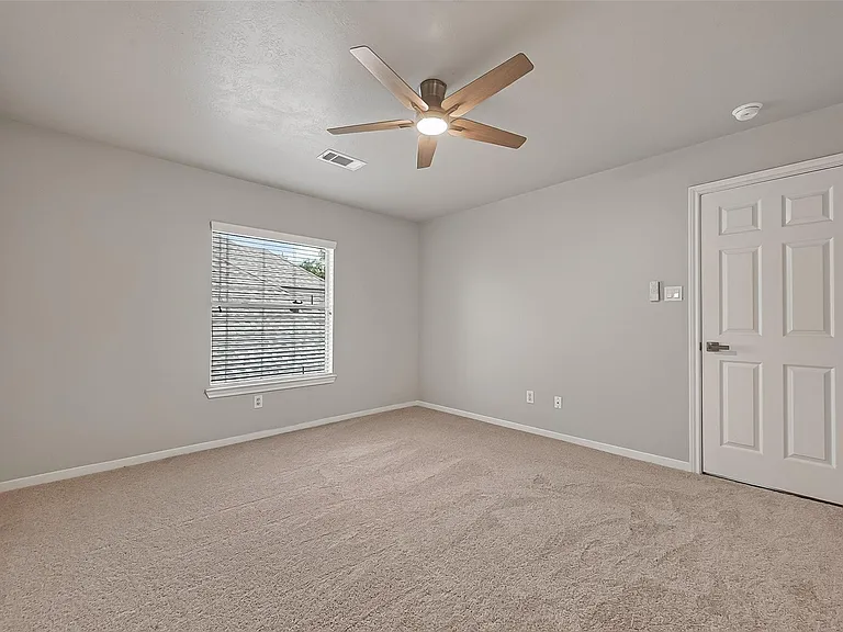 1522 Brook Grove Dr — Photo 33