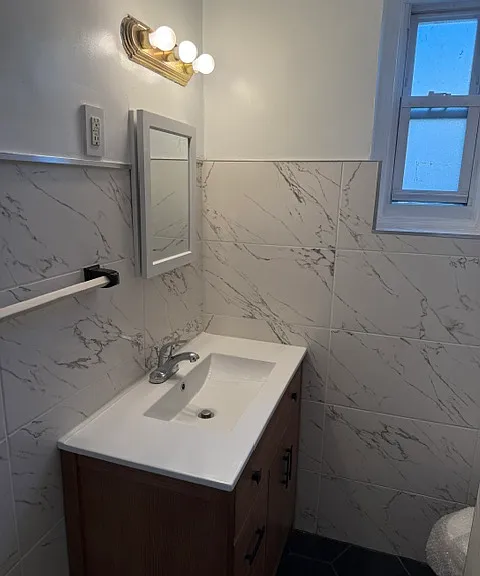 245 Terrace Ave — Photo 7