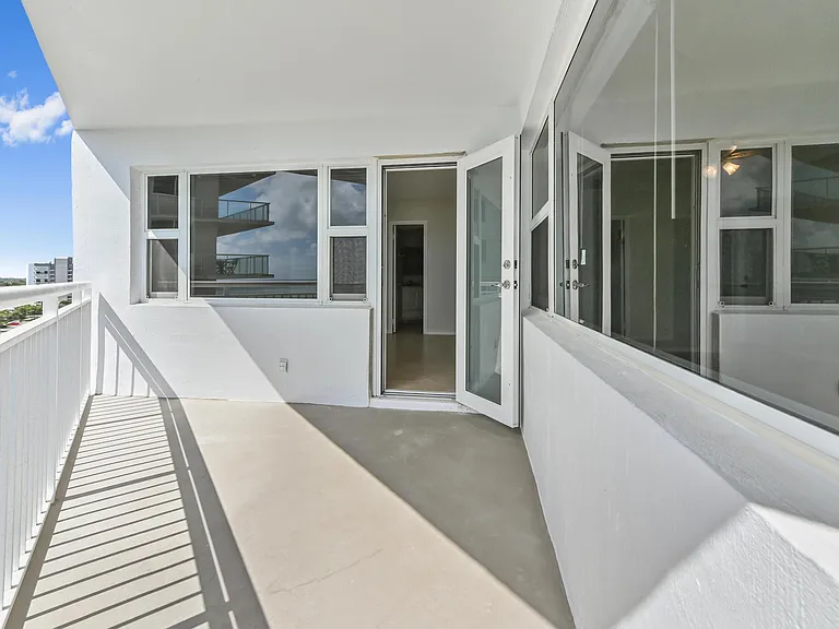 710 N Ocean Blvd #710 — Photo 30