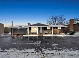 7903 Salt Springs Rd, Fayetteville, NY 13066