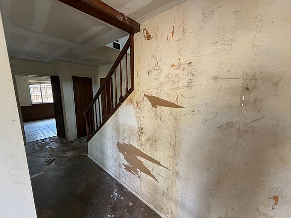 5th image of 1706 El Dorado Blvd