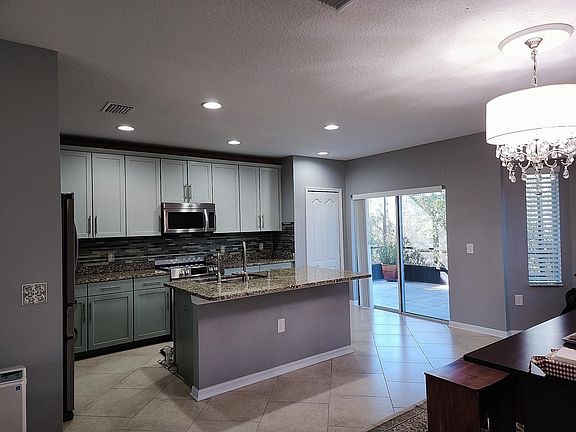 5th image of 7812 Tuscany Woods Dr