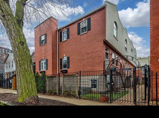 1733 W Crystal St, Chicago, IL 60622