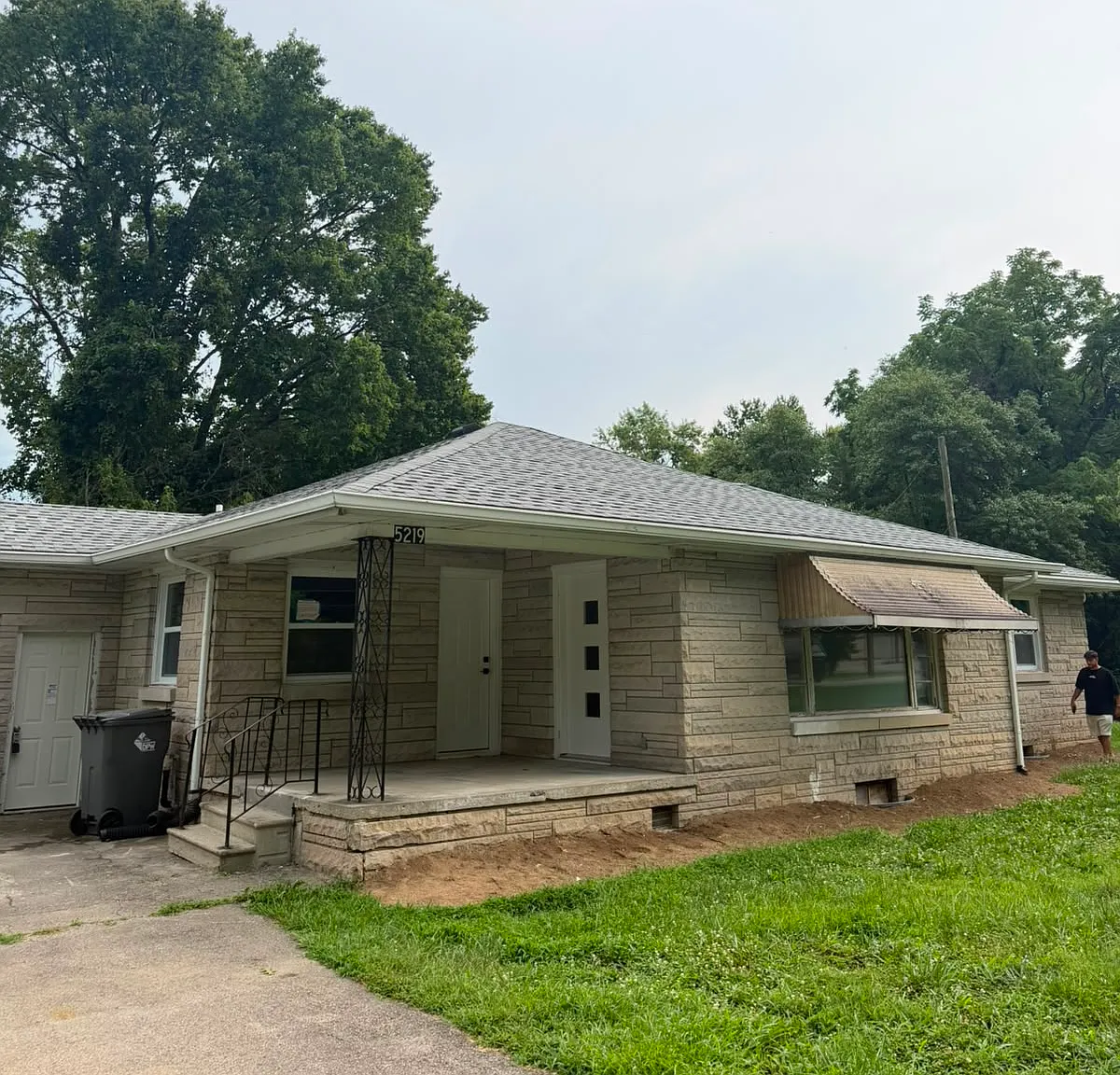 3 bed, 2622 sqft, $1,700 — Photo 1
