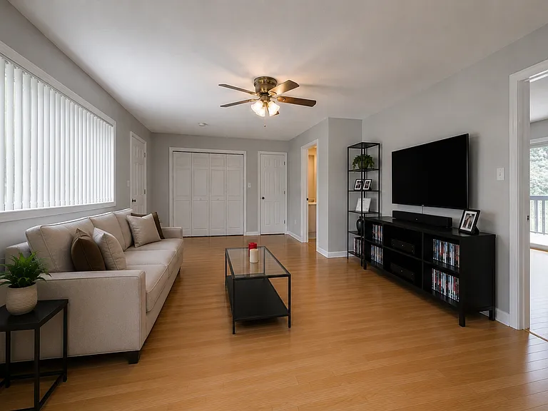 461 Mill St — Photo 11