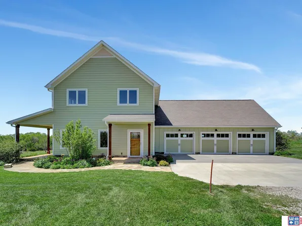 2385 W Mill Rd, Raymond, NE 68428