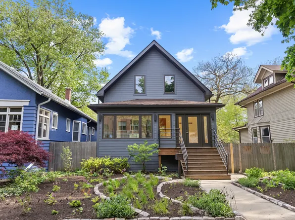 2125 W Greenleaf Ave, Chicago, IL 60645