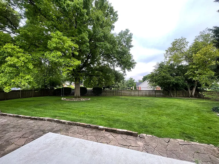 4719 Brookshire Pkwy — Photo 47