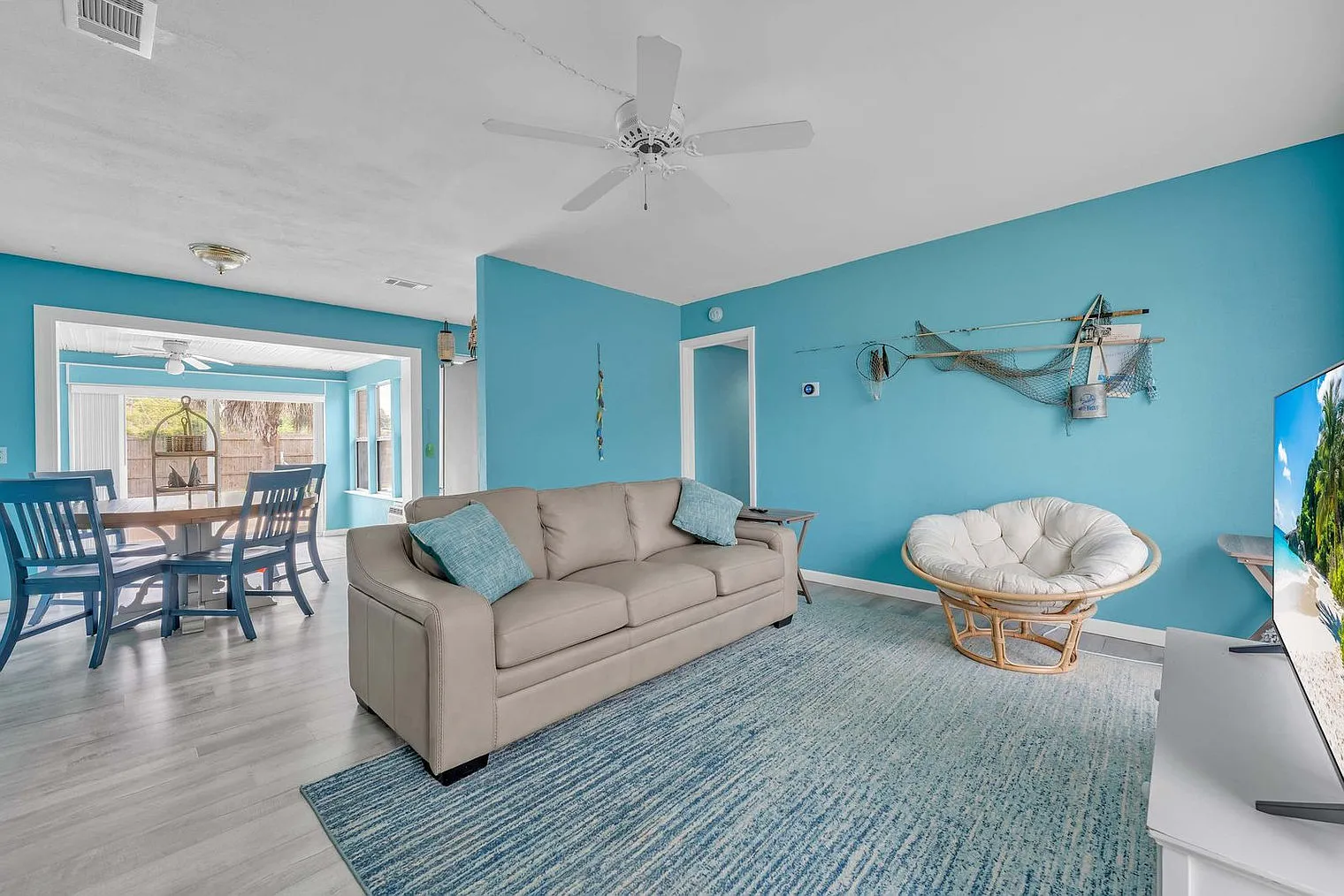 2 bed, 1.0 bath, 1108 sqft, $2,887 — Photo 1