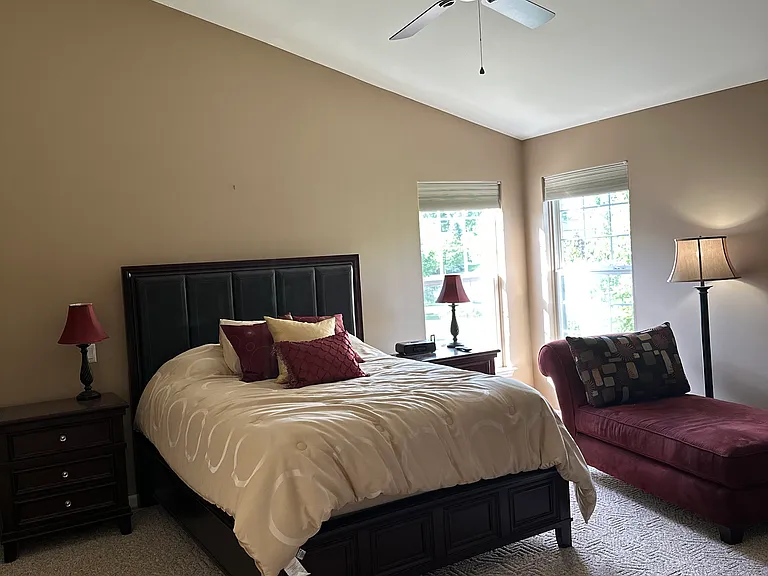 7913 Creek Bend Dr — Photo 6