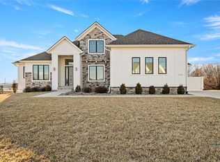 8466 NW 33rd Ct, Ankeny, IA 50023
