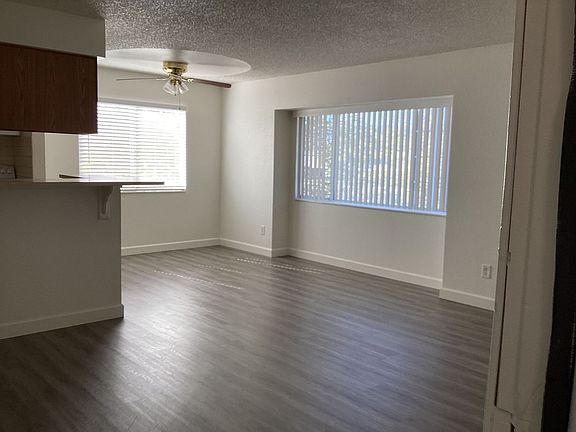 2nd image of 2320 18th St #2330