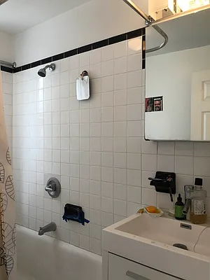 Rented by EXR | media 12