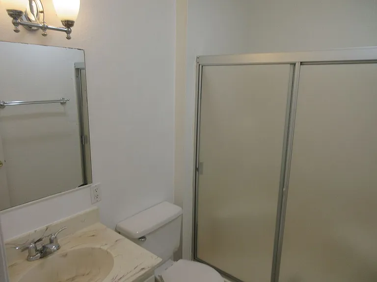 8865 Independence Ave #26 — Photo 19