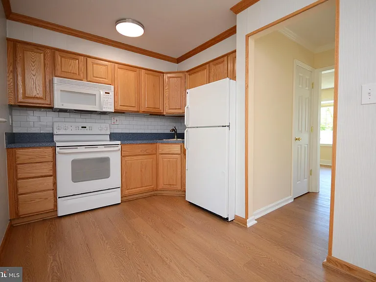 7316 E Springbrook Ct — Photo 6