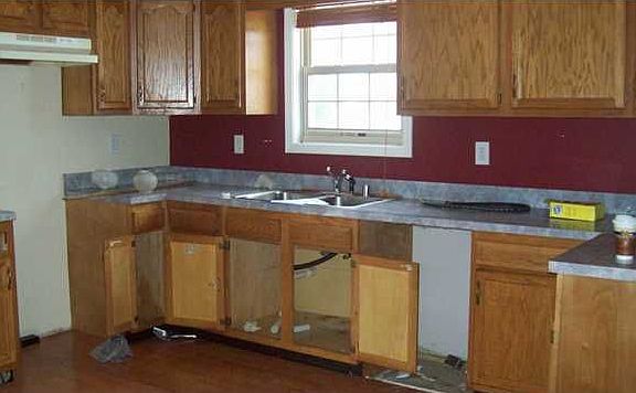 3rd image of 221 Trey Dr