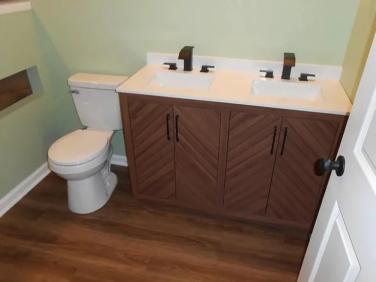 324 W Edmonds St — Photo 11