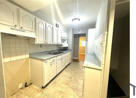 1st image of 10329 Galloway Dr