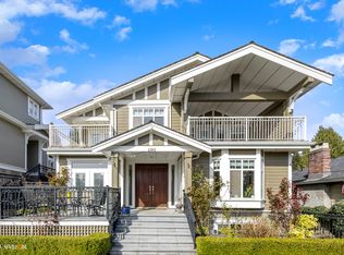 1361 Lawson Ave, West Vancouver, BC V7T2E6