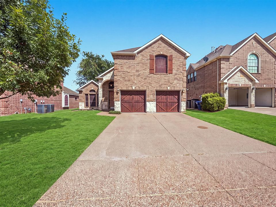 1st image of 12240 Fairway Meadows Dr
