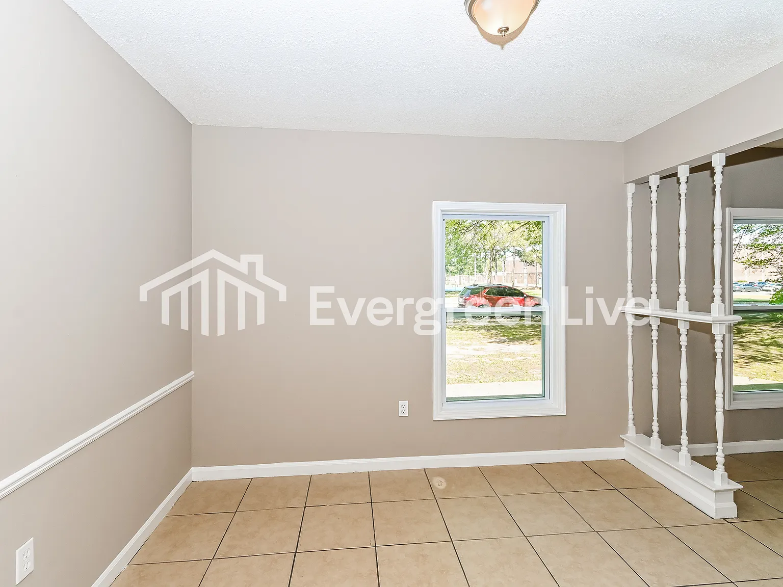 3 bed, 2.0 bath, 1387 sqft, $1,195 — Photo 4