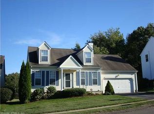 37 Benjamin Ln, Middletown, CT 06457