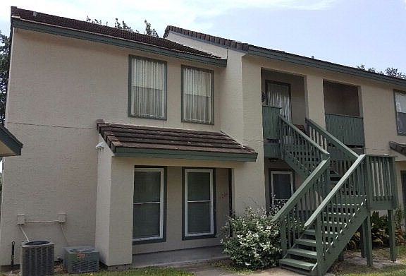 5th image of 302 Saint Andrews St #E-203