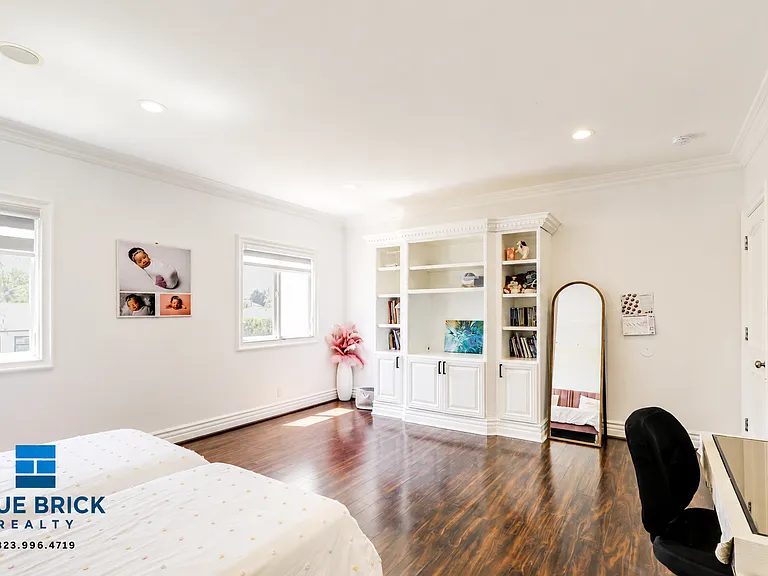 5230 Teesdale Ave — Photo 15
