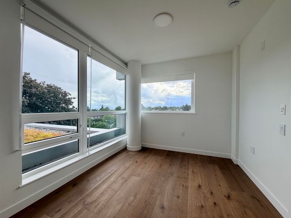2 bedroom rental in Vancouver — photo 6