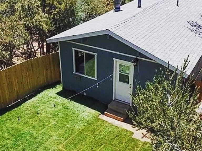329 Vista Ln — Photo 6