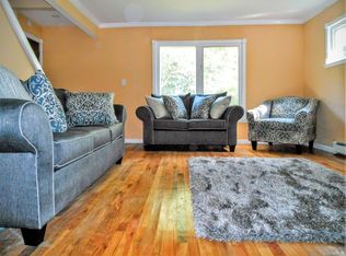 724 Nightingale Rd, West Hempstead, NY 11552