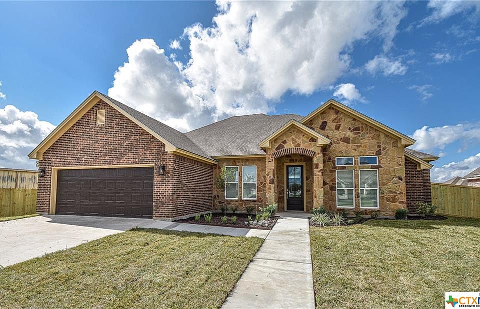 1st image of 206 Auburn Hl