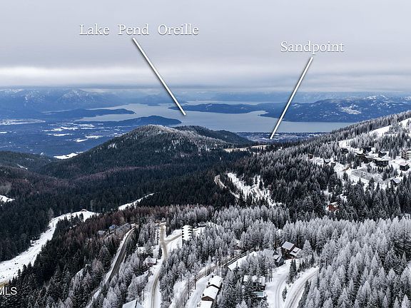 3rd image of 38 Avalanche Rd #1