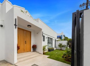 106 Tres Hermanos, San Juan, PR 00907
