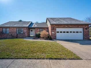 1212 E Woods Edge Way, Bloomington, IN