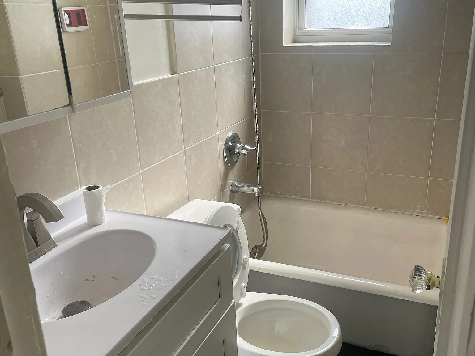 1 bed, 500 sqft, $1,890 — Photo 3