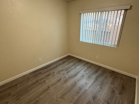 5th image of 2555 Ulric St #D